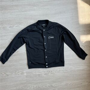 Cuts jacket